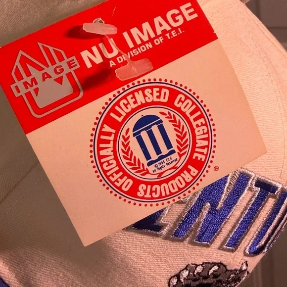 Vintage University of Kentucky Wildcats NCAA White Logo Cap Hat  *Read* - Picture 6 of 6